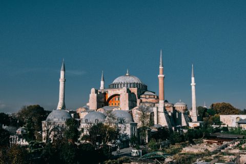Istanbul: Hippodrome, Hagia Sophia & Basilica Cistern Tour