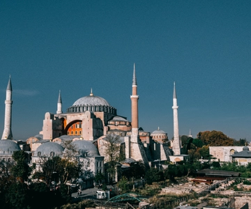 Hagia Sophia, Blue Mosque, Cistern & Bazaar Tour