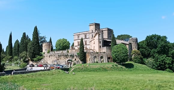 Von Aix-en-Provence aus: Geführte Tour durch die Dörfer im Luberon