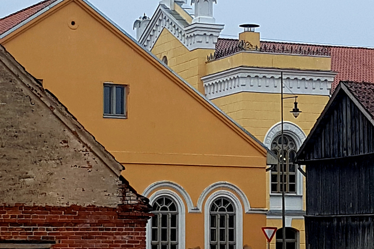 Tour guidato alla città UNESCO di Kuldiga e alla cascata del fiume VentaDa Vecriga: visita guidata della cascata del fiume Venta e del Sabile