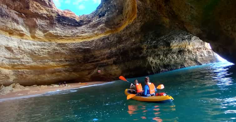 Benagil: tour in kayak delle grotte di Benagil