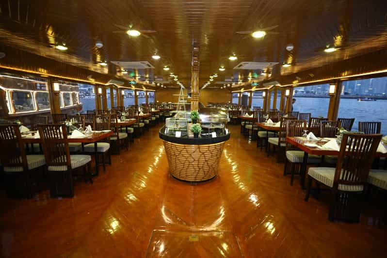 Dubai Dhow Cruise Met Internationaal Buffet Diner Getyourguide