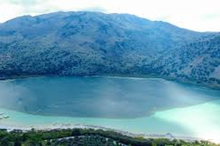 Heraklion: dagtocht Chania, het meer van Kournas en RethymnoOphalen van Agia Pelagia, Lygaria en Fodele