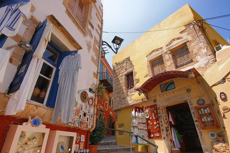 Heraklion: dagtocht Chania, het meer van Kournas en RethymnoOphalen van Agia Pelagia, Lygaria en Fodele