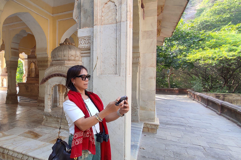 Delhi: Private 3-tägige Tour zum Goldenen Dreieck mit weiblicher ReiseleiterinTour mit 4-Sterne-Unterkunft