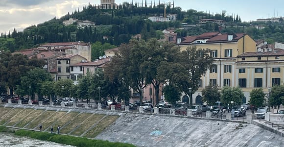 Verona: Romeo, Juliet, and Roman Stones Private Tour