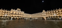 Salamanca, Legends and Stories Private Night Walking Tour - Housity