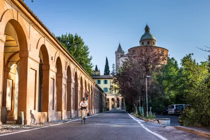 Bologna: Portikus und Basilika San Luca - geführte Tour