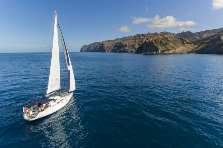 Gran Canaria: 5-stündige Segelbootsfahrt ab Puerto de MogánGran Canaria: 5-stündige Segelbootsfahrt ohne Abholung