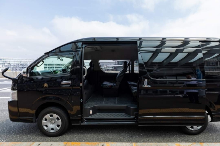 Itami Airport (ITM)：Private One-Way Transfer to/from Kobe Hotel to Airport – Daytime