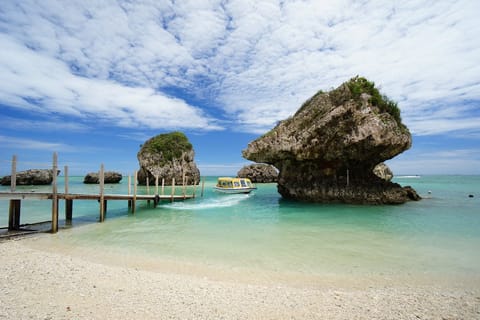 Naha（OKA）Airport：Private Transfer to/from South Okinawa