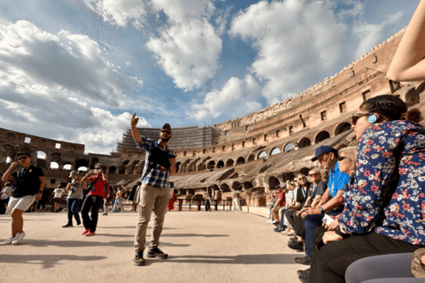 Roma: Tour dell&#039;Arena del Colosseo, del Foro Romano e del PalatinoTour per piccoli gruppi (massimo 10 partecipanti)