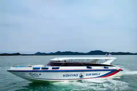 Phuket : Transfert en bateau rapide vers Ao Nang ou Railay via Ko Yao