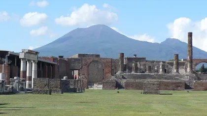 Pompei: Private Tour durch Pompeji mit Mittagessen und Weinverkostung
