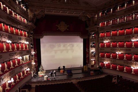 Milan: Skip-the-line La Scala Theatre Guided Tour Standard Option