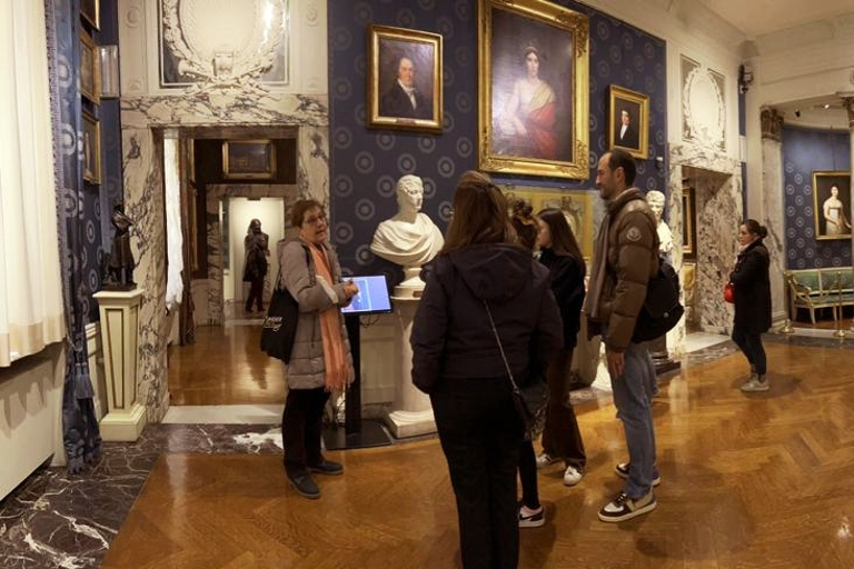 Milan : Visite guidée du théâtre de la Scala en évitant les files d'attenteOption standard