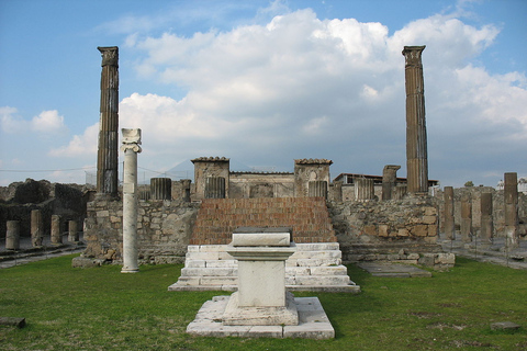 Pompeje i Herkulanum z lunchem i degustacją wina