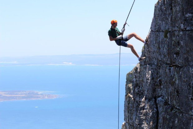 Città del Capo: esperienza di discesa in corda doppia dalla Table Mountain