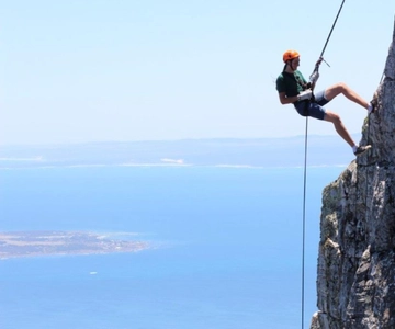 Cape Town: Table Mountain Abseiling Experience