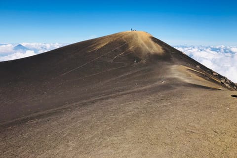 Acatenango Volcano Trek & Tour da Antigua 2D/1N