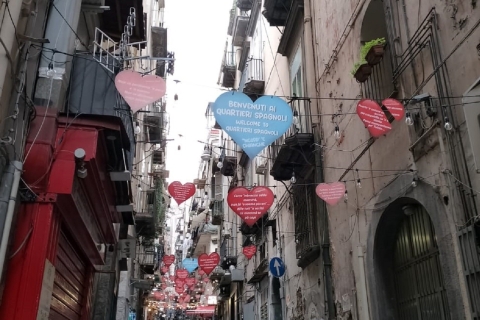 Neapel: Spanische Viertel und unterirdischer Rundgang durch NeapelSpanische Viertel und Neapel unterirdische Tour auf Englisch