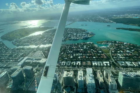 Miami: South beach Private Flight Tour 30- minutes