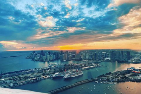 Miami: Tour privato di South Beach con volo guidato della durata di 35 minuti