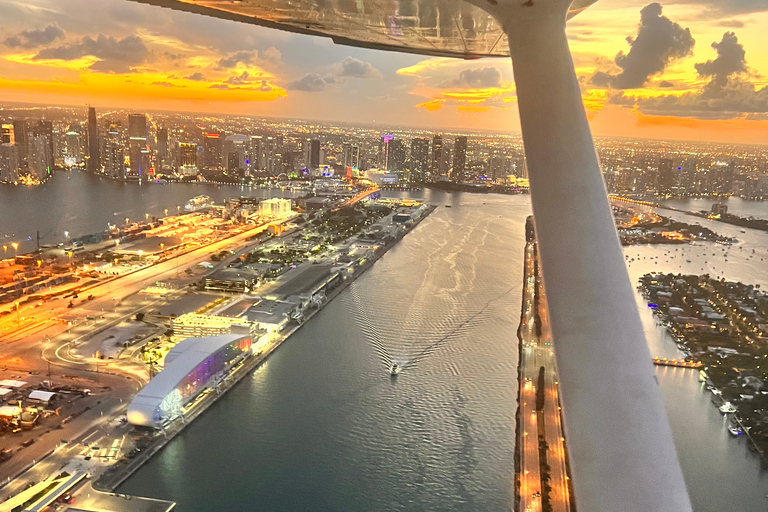 Miami: Südstrand Privatflug Tour 30- Minuten