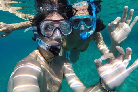 Bosa: Snorkeling Tour of the Coastline Coves