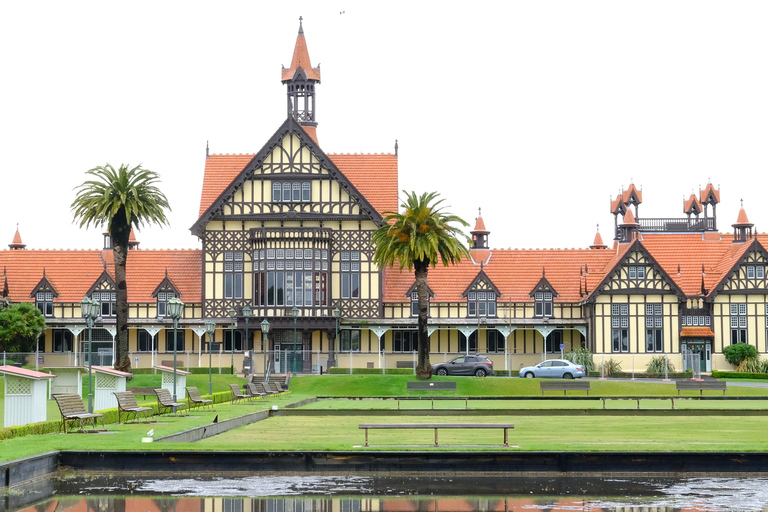 Rotorua: Te Puia Maori Village and Rejuvenation Tour Rotorua: Cultural and Rejuvenation Tour