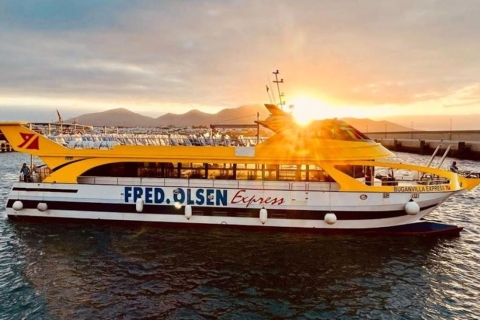 Return ferry ticket between Lanzarote & Fuerteventura From Corralejo (Fuerteventura) to Playa Blanca (Lanzarote)