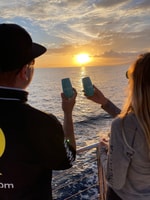 Kaanapali, cena al atardecer Catamaran Cruise con bebidas - Housity