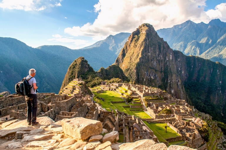 Aguas Calientes : Billet Machu Picchu, bus et guide privéVisite guidée privée au Machu Picchu depuis Aguas Calientes