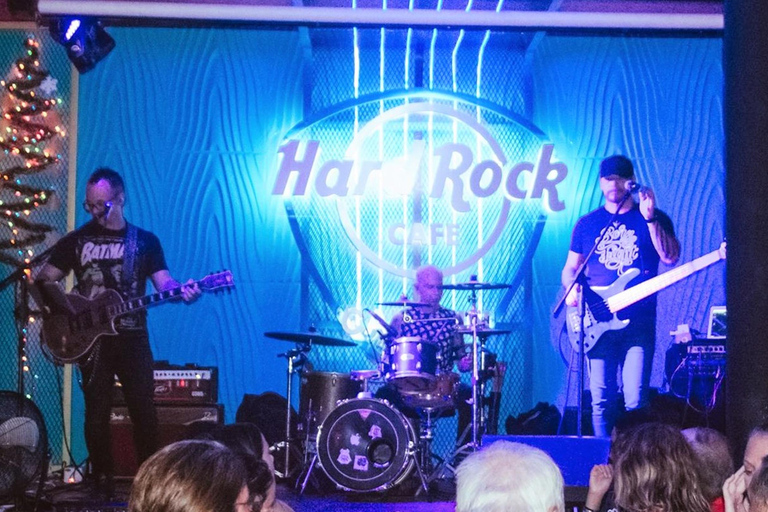 Nocna wycieczka po Cancun i noc z muzyką na żywo w Hard Rock