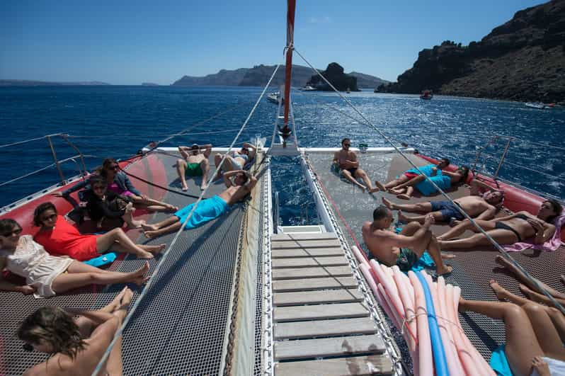 Santorin : Dream Catcher : 5 heures de navigation dans la Caldera ...