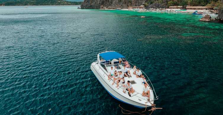 Coron: Excursión privada por las islas en yate o lancha rápida