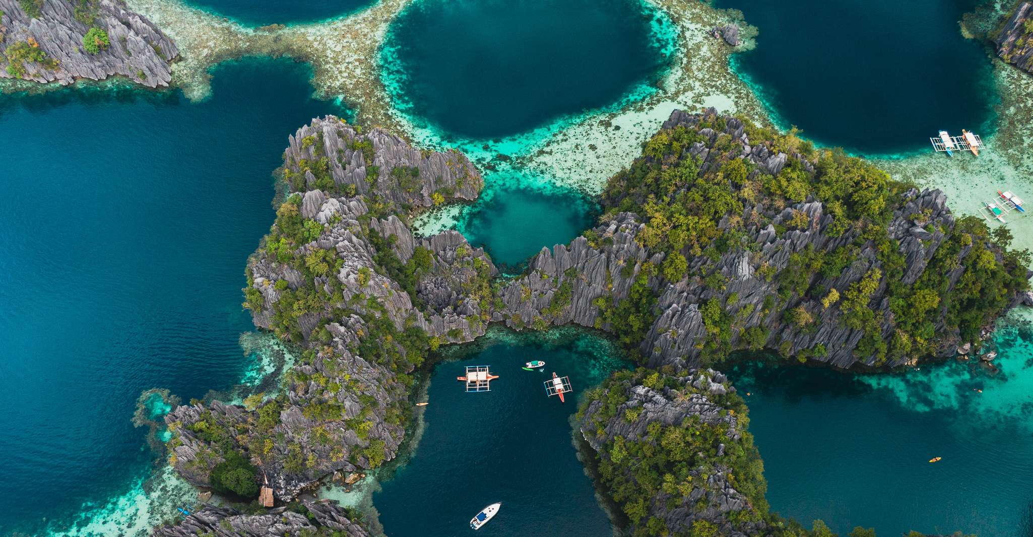 Coron, Tour privado por la isla en un barco o lancha rápida - Hizvo