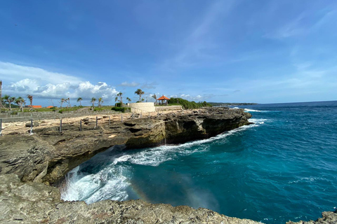 Van Bali: Lembongan & Penida 2-daagse tour met snorkelenOntmoetingspunt (geen ophaal- en terugbrengservice)