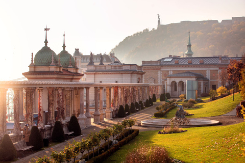 Budapest: 4-Hour Guided Bus Tour with River Cruise