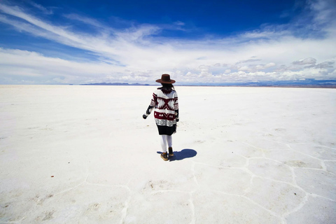 Uyuni Salt Flat Bike Ride: Lunch, Sunset, Wine Toast