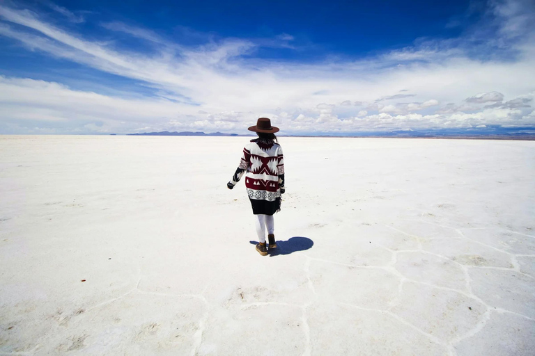 Uyuni Salt Flat Bike Ride: Lunch, Sunset, Wine Toast