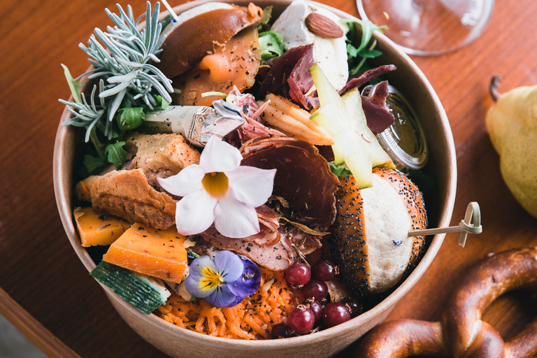 Gertwiller: Elsass Keller Tour, Weinverkostung &amp; PicknickkorbGertwiller: Elsässer Kellertour, Weinverkostung &amp; Picknickkorb