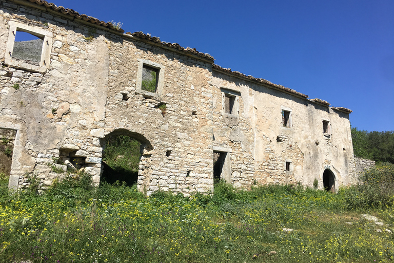 Corfú: Explora más en la Ruta Norte de CorfúExplora más en Corfú Ruta Norte