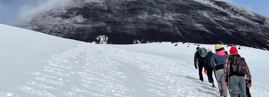 Etna Sud : Randonnée hivernale en haute altitude avec un guide alpin
