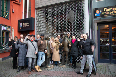 Colonia: tour a piedi per il CarnevaleColonia: tour a piedi del Carnevale con visita alla fabbrica di birra