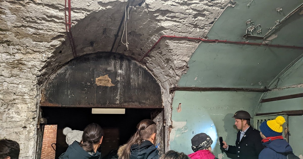 Bristol rondleiding St. Nicholas Market en schuilkelder GetYourGuide