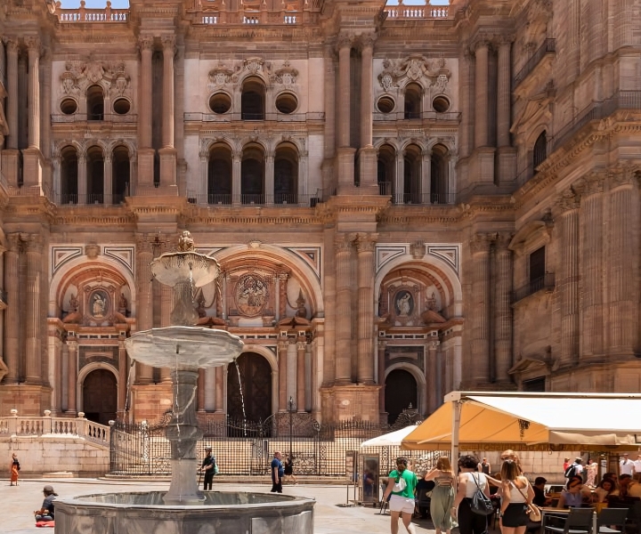 Svelata la storia di Malaga: un tour a piedi
