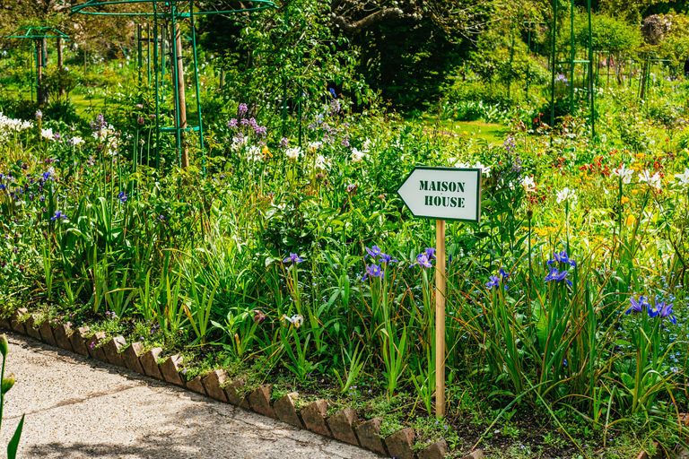 Au départ de Paris : Excursion d'une demi-journée à Giverny, la maison et les jardins de Monet