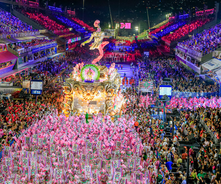 Carnevale di Rio 2024: biglietti per la parata al Sambodromo