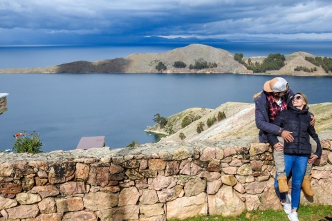 La Paz : Circuit de groupe du lac Titicaca et de l'île du SoleilOption standard